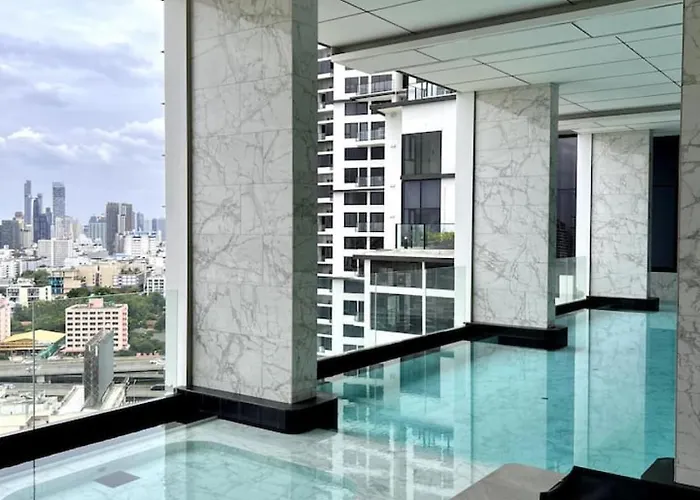 High Floor Loft With Pool And Gym *