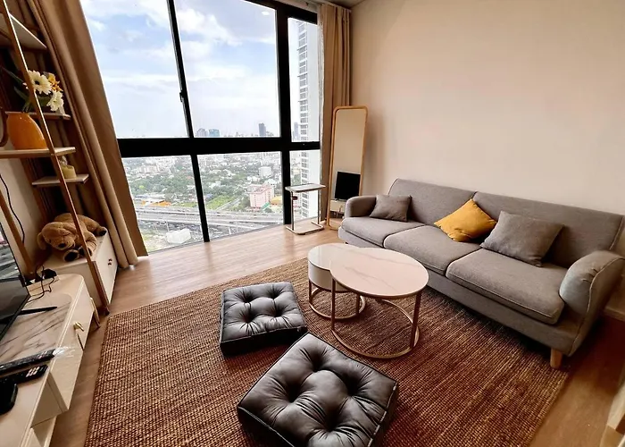 High Floor Loft With Pool And Gym Bangkok